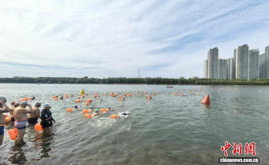 ���(d��ng)���c����ˮ���Ρ���ʯ���� �z