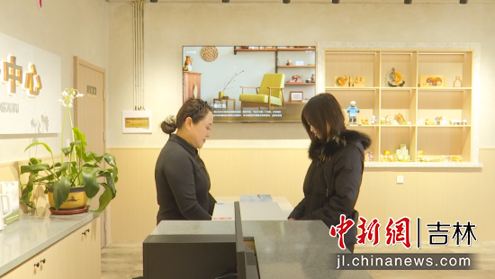 �οͷ���(w��)�������ڽӴ��ο��������hί������/���D