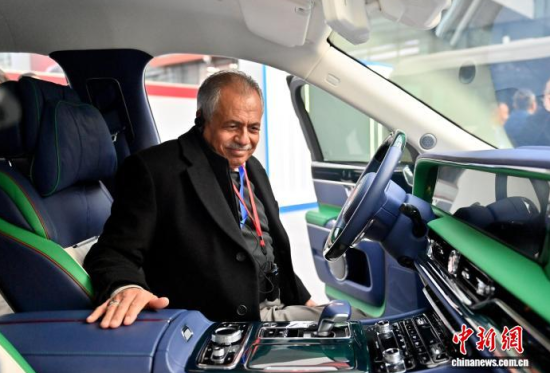 12��16�գ������L��������F�ɆT�w��Ї���܇�������� �z