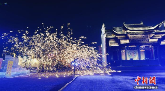 �����д����ϵ���Ļ��w��������ʯ���� �z