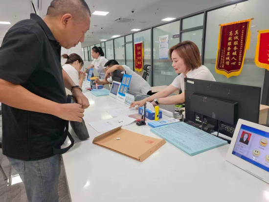 �����ˆT���ڞ�����k��I(y��)��(w��)�� �����hί���������D